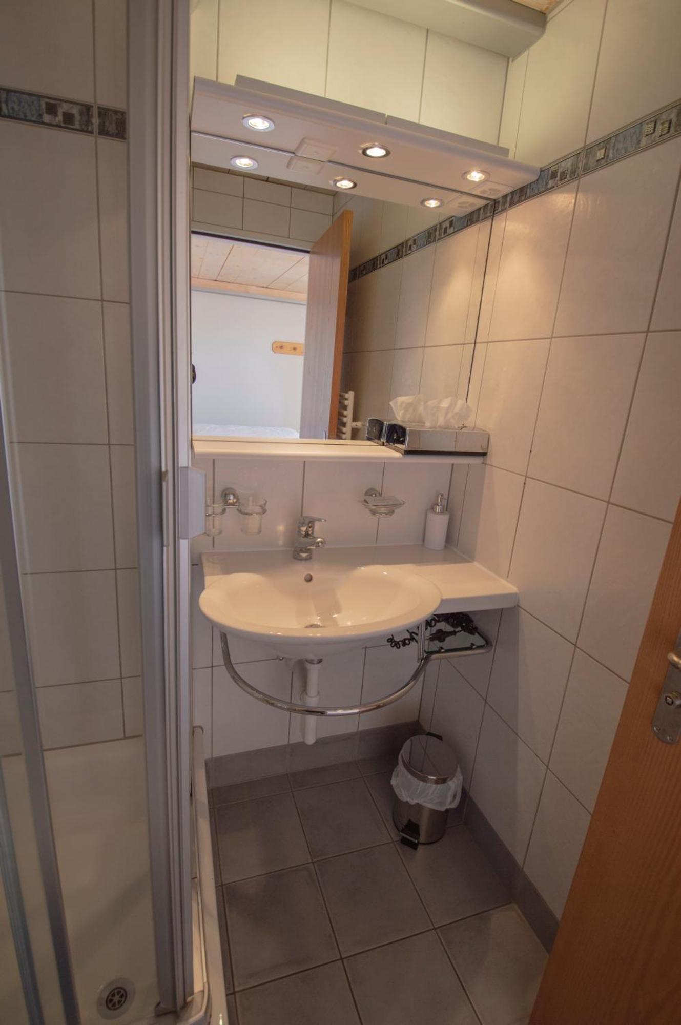 Hotel Eggishorn Fiesch Zimmer foto